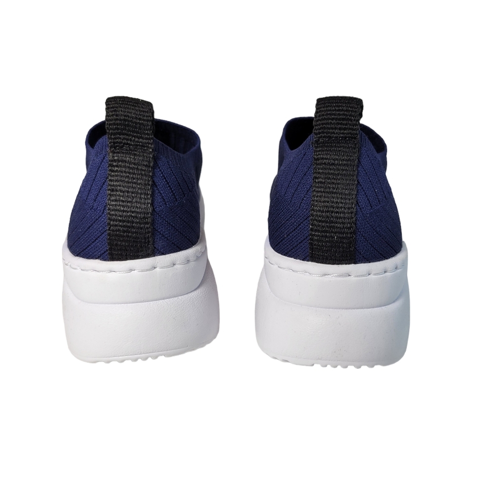Marc Fisher blue and white slip on sneakers Size 7.5 - Picture 3 of 8